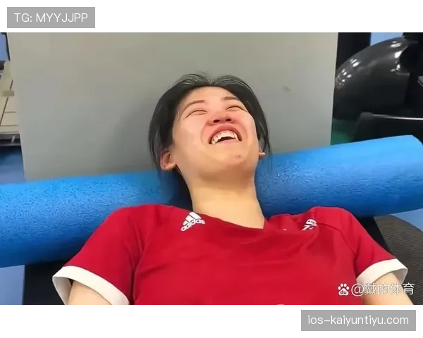 李盈莹训练完偷偷吃炸鸡被拍，这自律人设还稳吗？