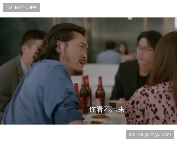 要是拍真人秀，翁泓阳开镜是训练狂人，关镜立马变成有钱讲究的邻家大佬